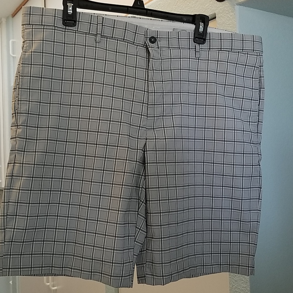 Greg Norman Golf Short
